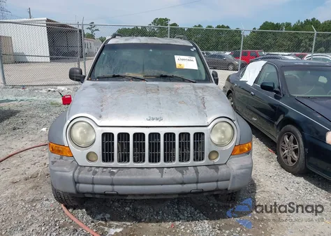 2005 Jeep Liberty Sport from USA, damaged, VIN 1J4GL48K65W620028